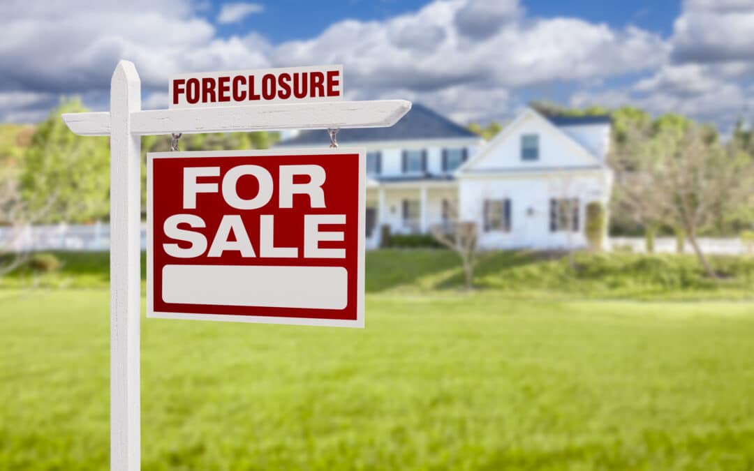 U.S. Year Over Year Foreclosure Activity Rises for Sixth Straight Month in August