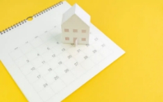 Calendar on yellow background